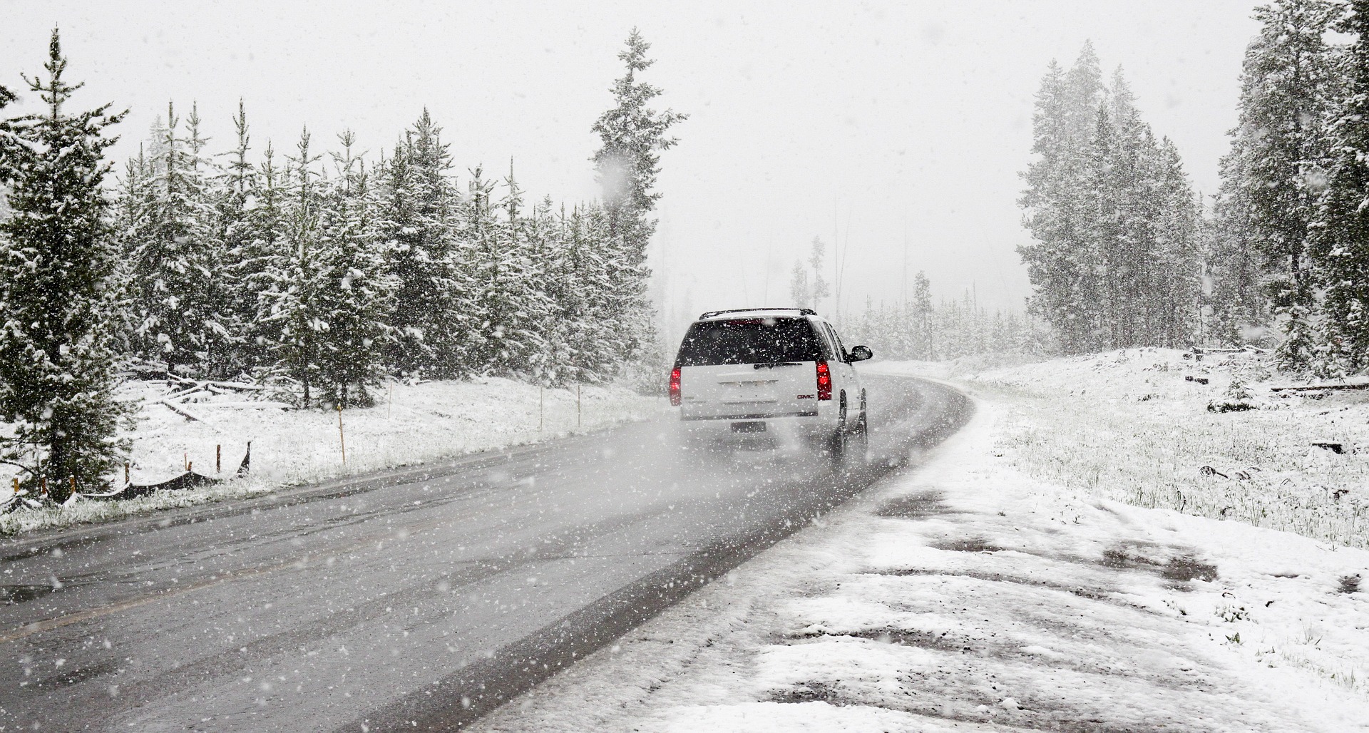 Comment utiliser les chaussettes neige ? - Chacun sa route