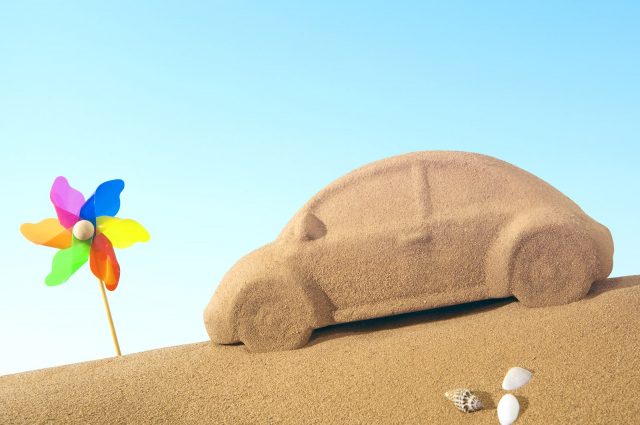 sable et voiture