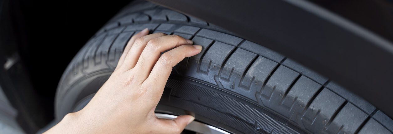 vérification de l'état du pneumatique !